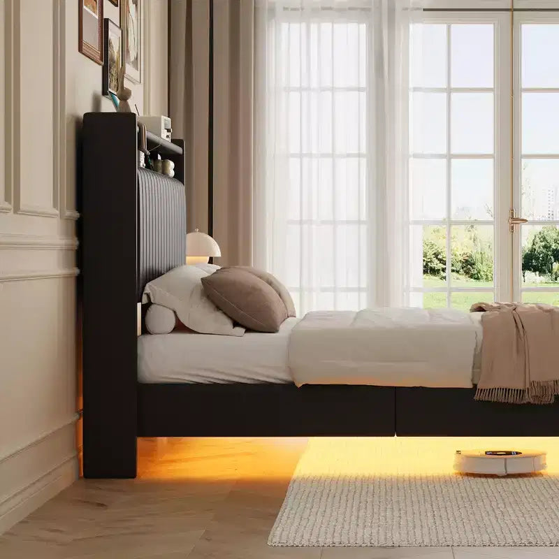 Cadre de lit flottant Queen/Full avec lumières LED et station de charge, cadre de lit plateforme en cuir rembourré avec tête de lit, noir, blanc