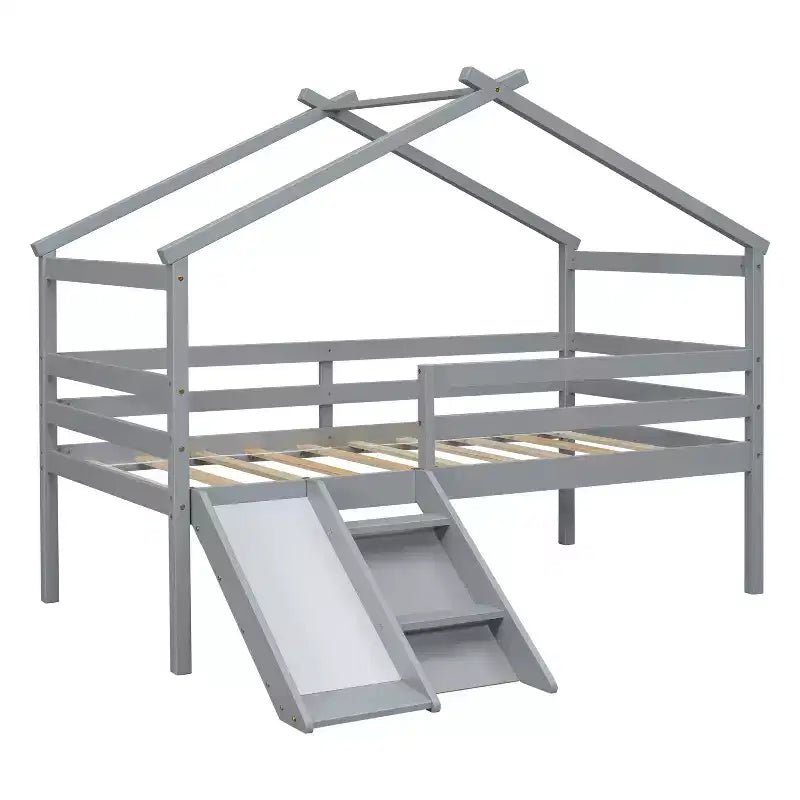 Lit surélevé jumeau avec toboggan, échelle, barrières de sécurité et cadre de toit de maison pour chambre d'enfant