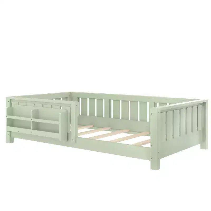 Lit double au sol avec étagère intégrée et barrière de sécurité, cadre de lit en pin pour enfants, aucun sommier tapissier requis, vert avocat