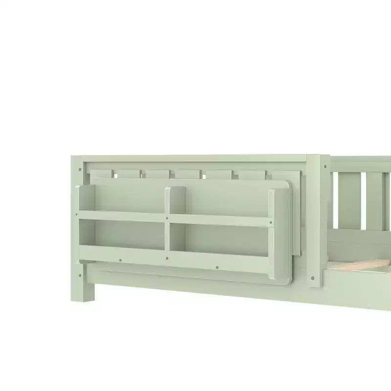 Lit double au sol avec étagère intégrée et barrière de sécurité, cadre de lit en pin pour enfants, aucun sommier tapissier requis, vert avocat