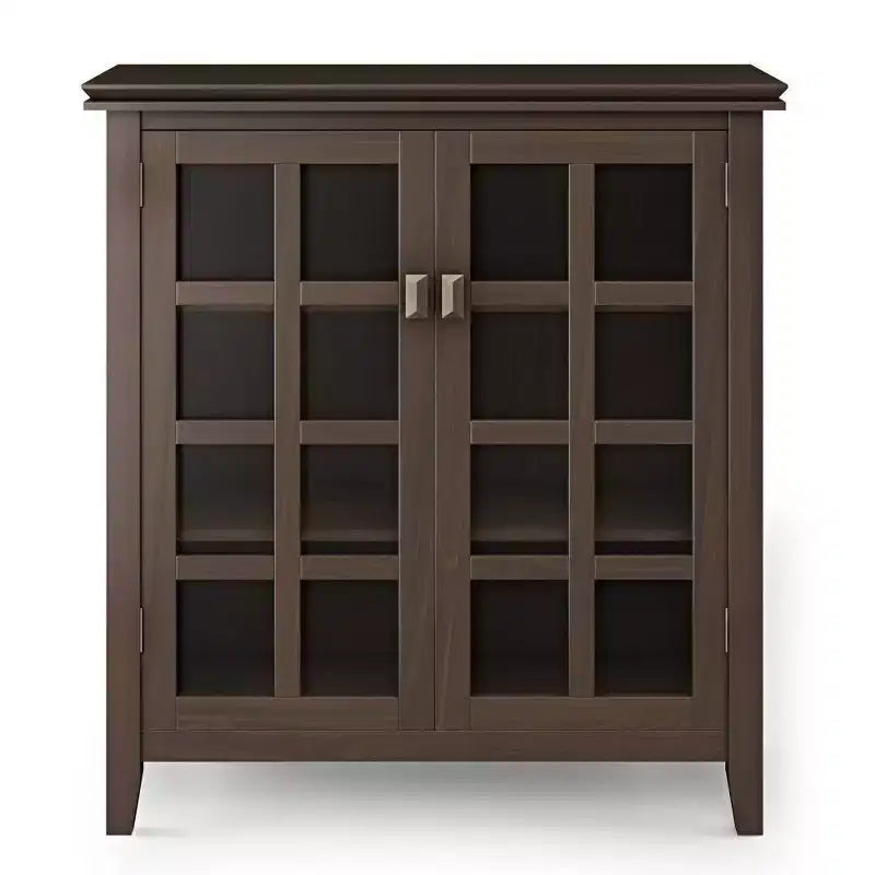 38 Armoire de rangement de taille moyenne