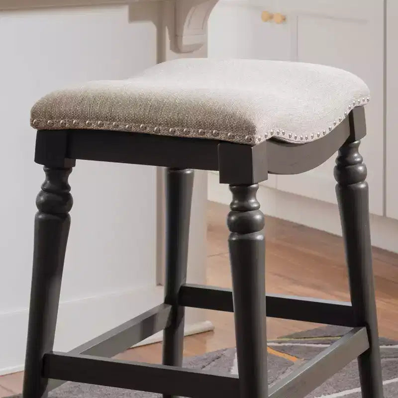 Grand et haut tabouret de bar sans dossier en bois, hauteur comptoir