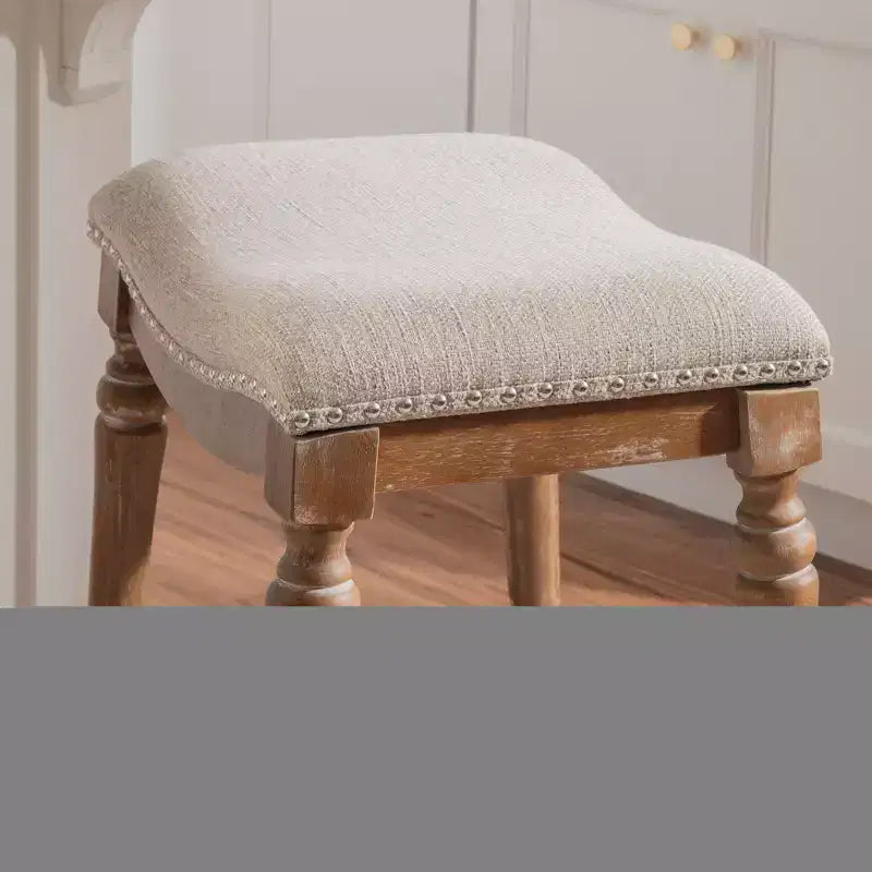 Grand et haut tabouret de bar sans dossier en bois, hauteur comptoir