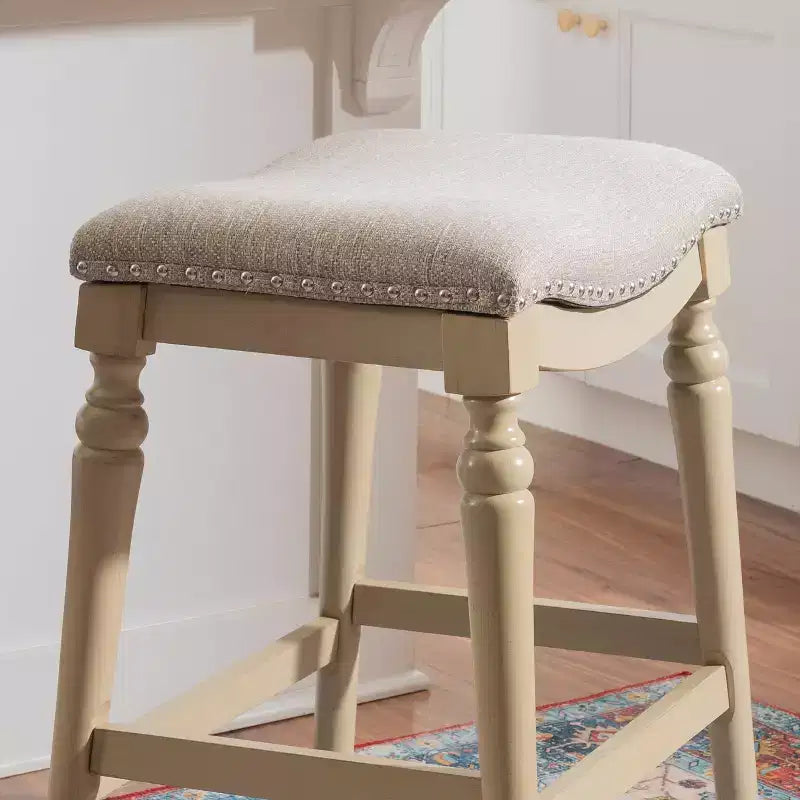 Grand et haut tabouret de bar sans dossier en bois, hauteur comptoir